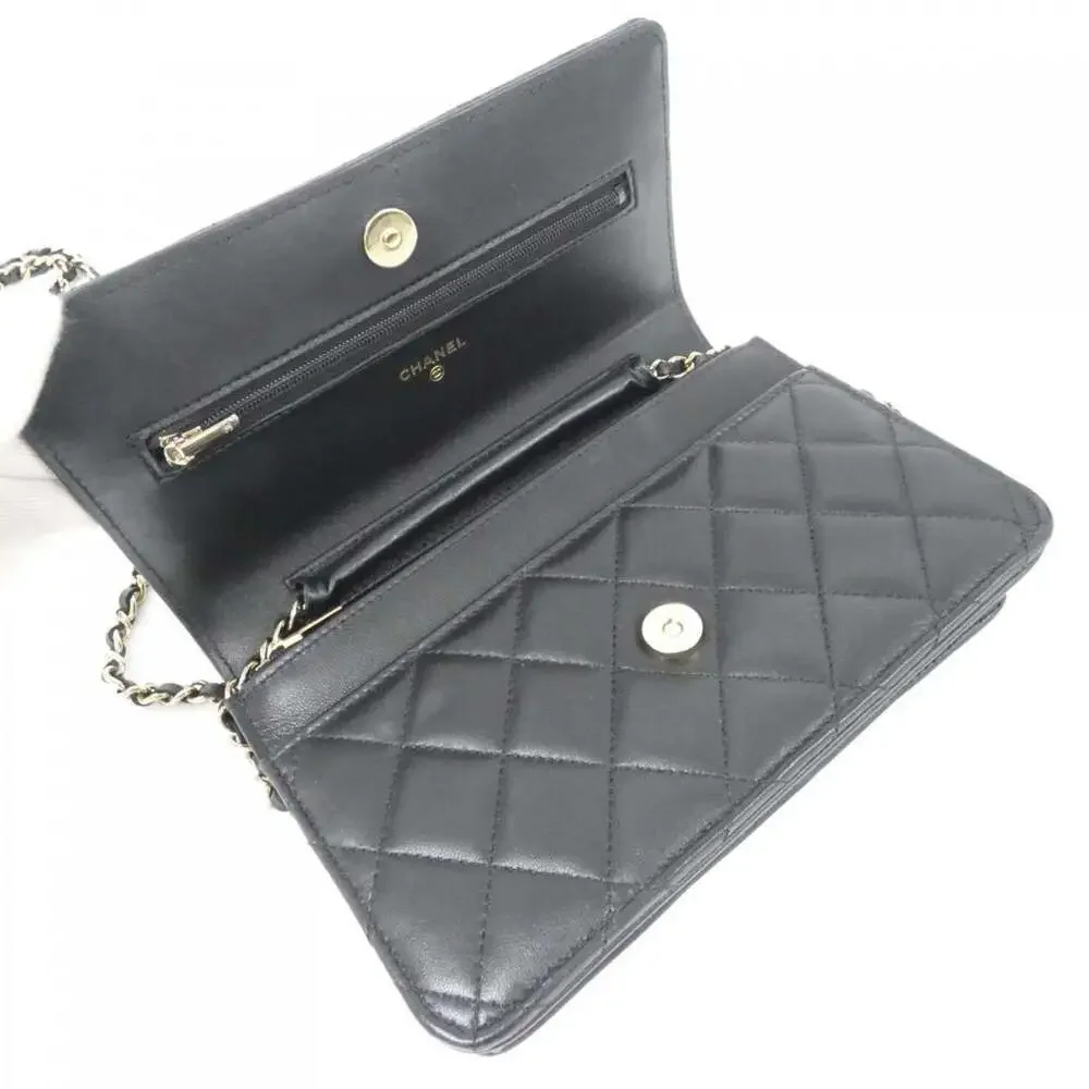 CHANEL Authentic Black Wallet